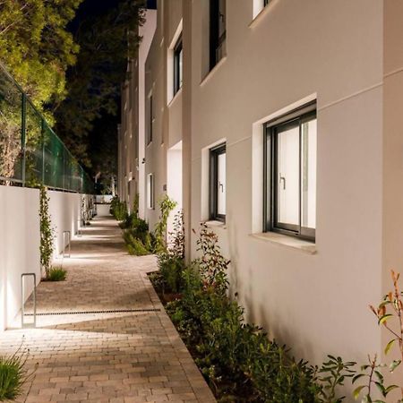 Ferienwohnung Bajo Con Jardin En La Milla De Oro Marbella Exterior foto
