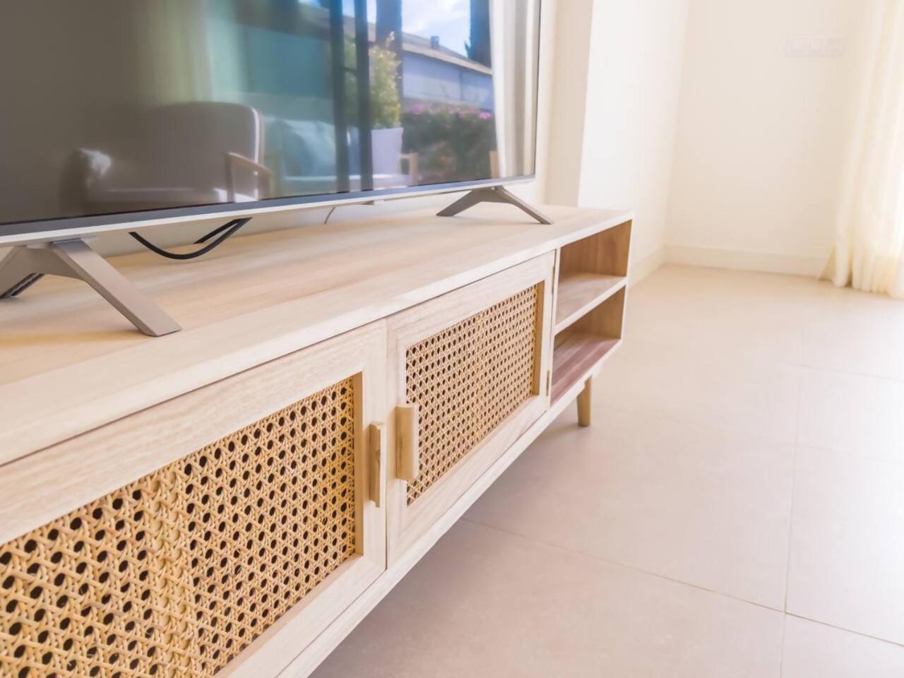 Ferienwohnung Bajo Con Jardin En La Milla De Oro Marbella Exterior foto